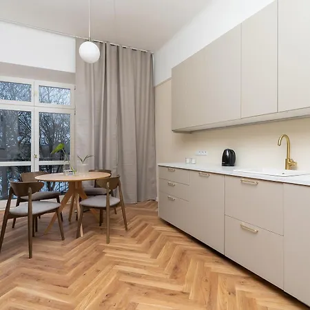 Apartment With Balcony - Rejtana 10 Krakow Exterior photo