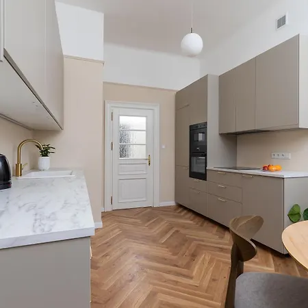 Apartment With Balcony - Rejtana 10 Krakow Exterior photo